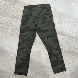 Lululemon Camo Legging Crop